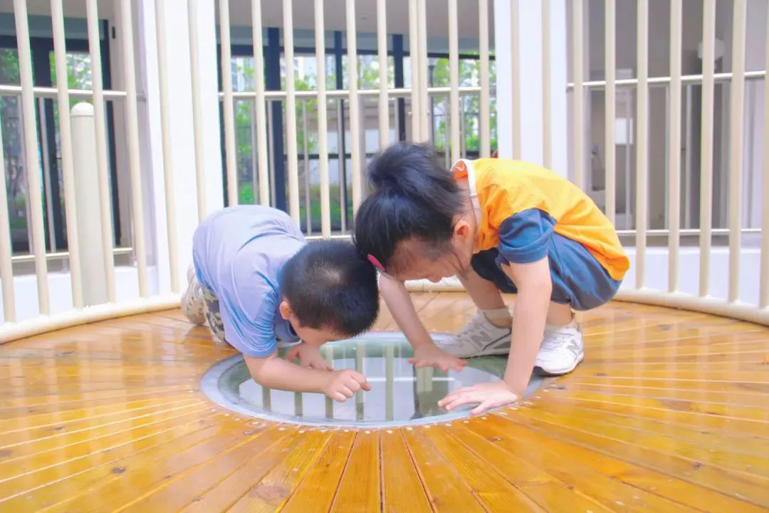 如何在篮球冬令营中加强体能训练?_1