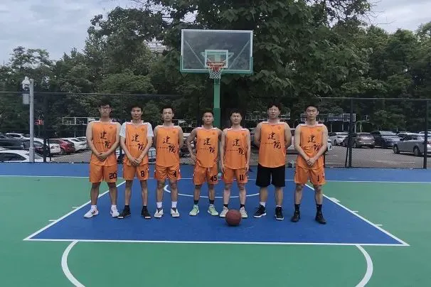 专业篮球运动员如何保持合格状态_1